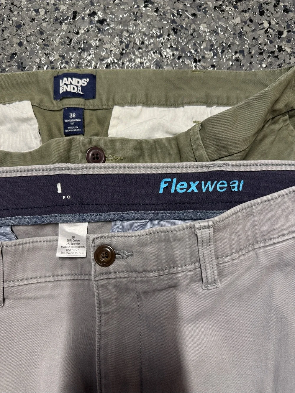 Banana Republic Olive Green & Light Gray Men's Flat Front Shorts